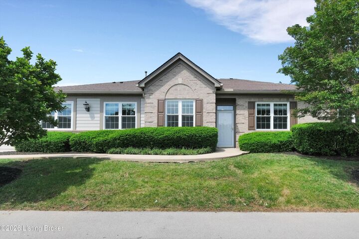 Property Photo:  1204 Prickly Pear Ct  KY 40243 