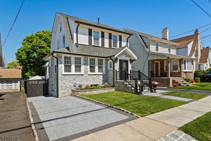 Property Photo:  1012 Falls Ter  NJ 07083 