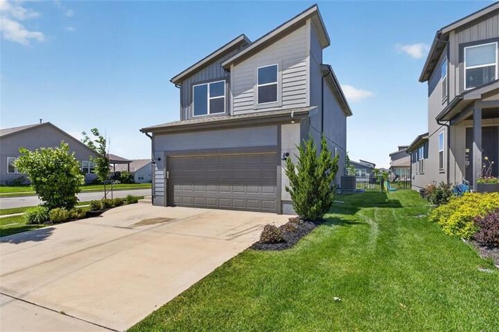 Property Photo:  13334 W 180th Terrace  KS 66013 