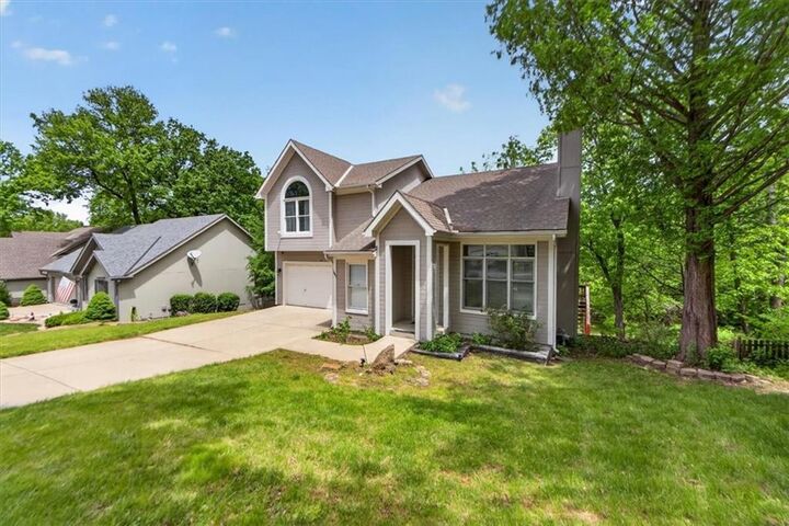 Property Photo:  7007 N Holly Court  MO 64118 