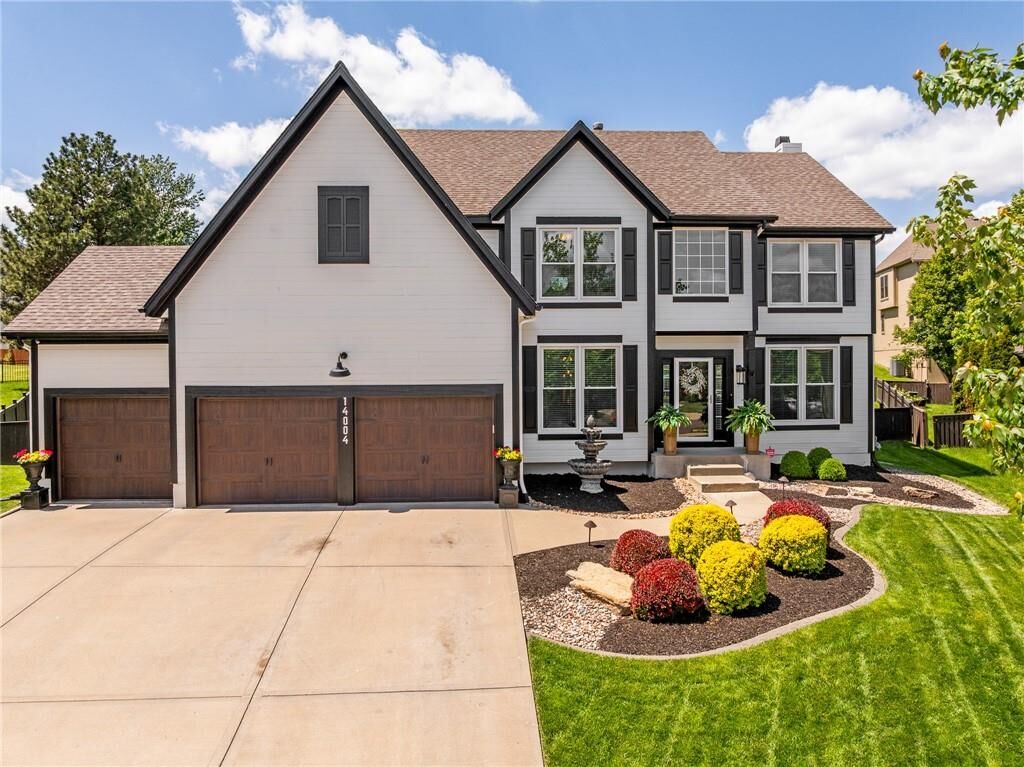 Property Photo:  14004 Westgate Street  KS 66221 