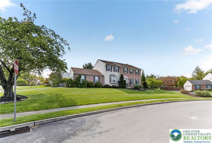 Property Photo:  3920 Danberry Drive  PA 18045 