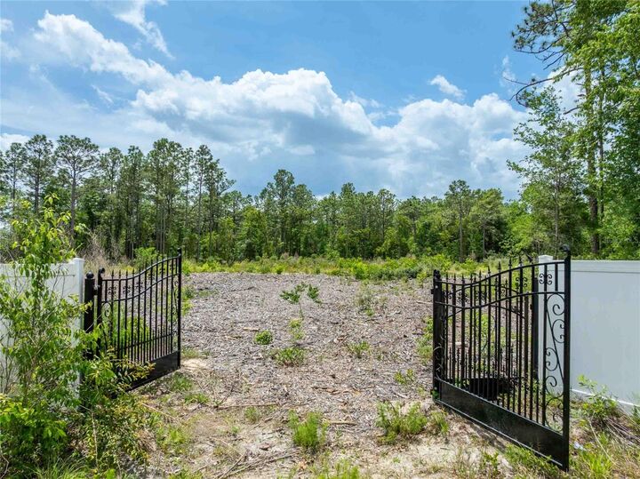 Property Photo:  15022 Gar Street  FL 34609 