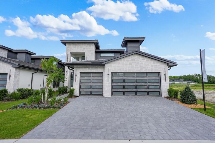 Property Photo:  3019 Kensington Avenue  FL 33837 