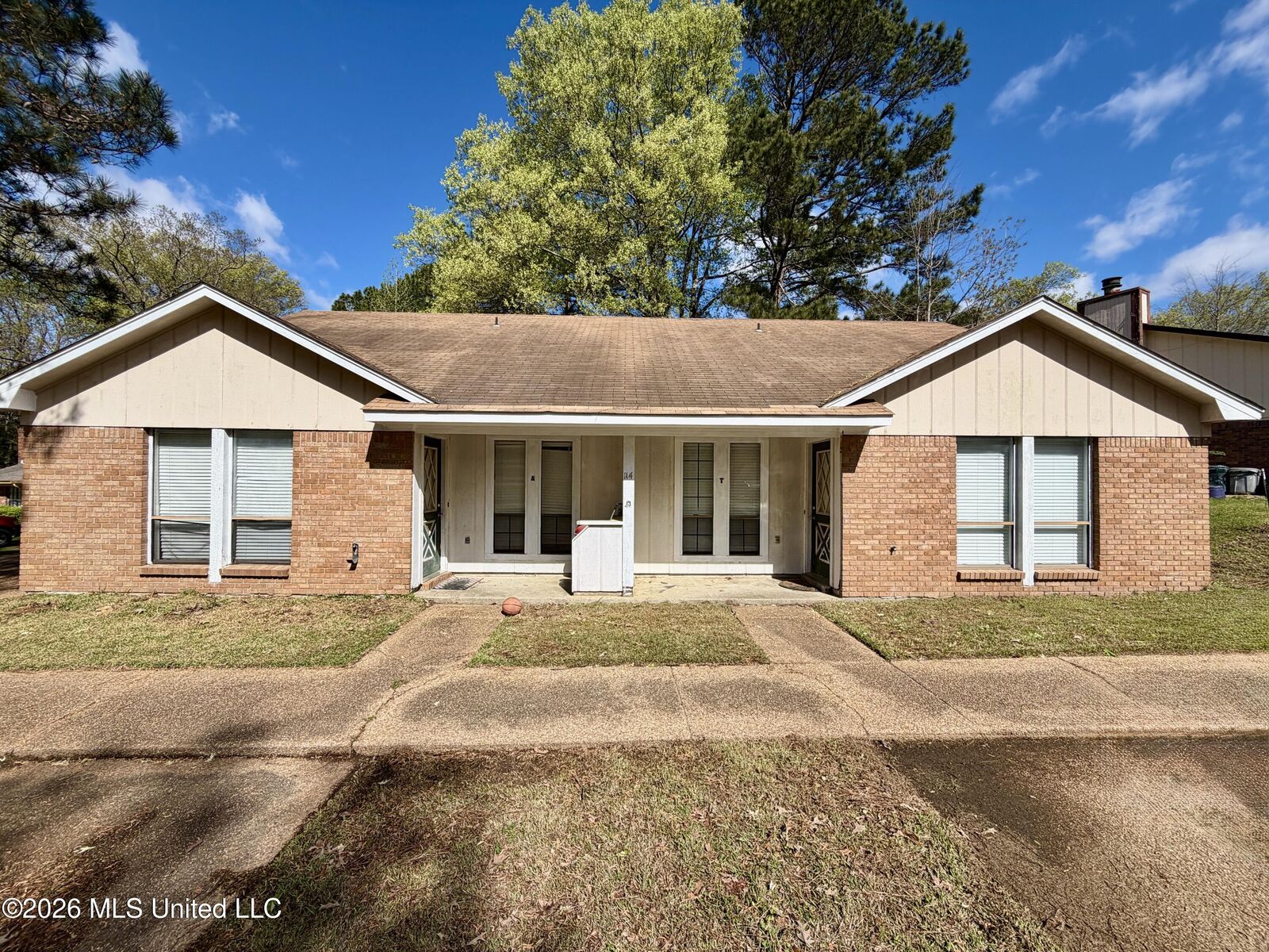 Property Photo:  114 Crestwood Cove  MS 39056 