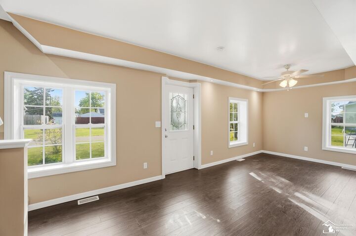 Property Photo:  4375 5th Street  MI 48166 