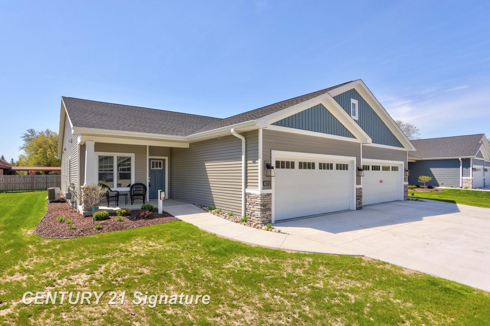 Property Photo:  4092 Woodburn Court  MI 48603 