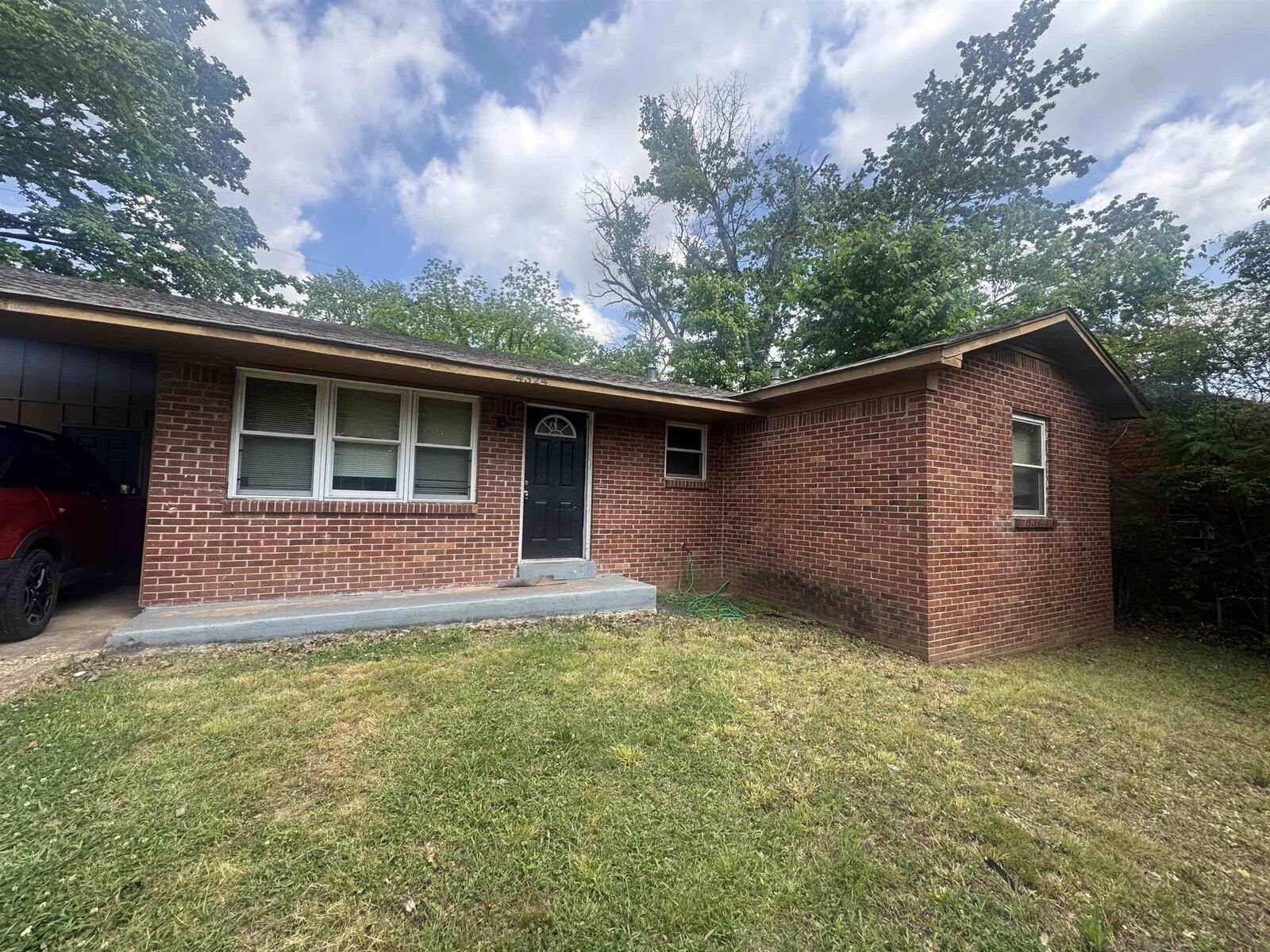 Property Photo:  4324 Falcon Dr  TN 38109 