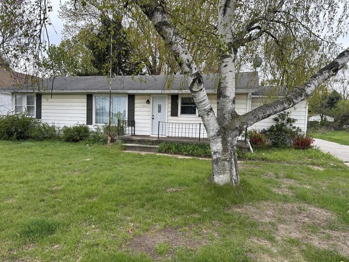 Property Photo:  3611 W Polk Road  MI 49420 