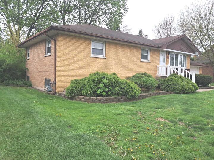 Property Photo:  5517 W 83rd Place W  IL 60459 