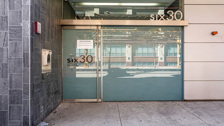 Property Photo:  630 N Franklin Street 812  IL 60654 