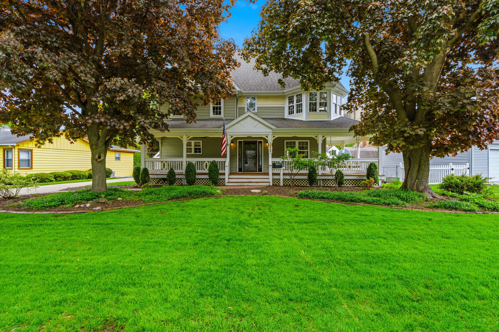 Property Photo:  16843 Elm Lane Drive  IL 60477 