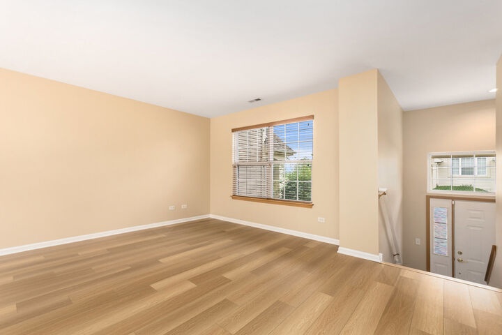 Property Photo:  2611 Canyon Drive 2611  IL 60586 