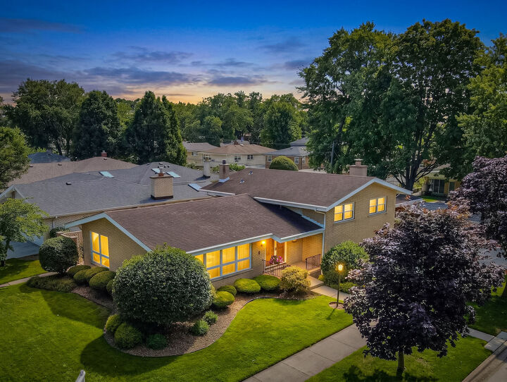 Property Photo: 9700 S Kolmar Avenue IL 60453