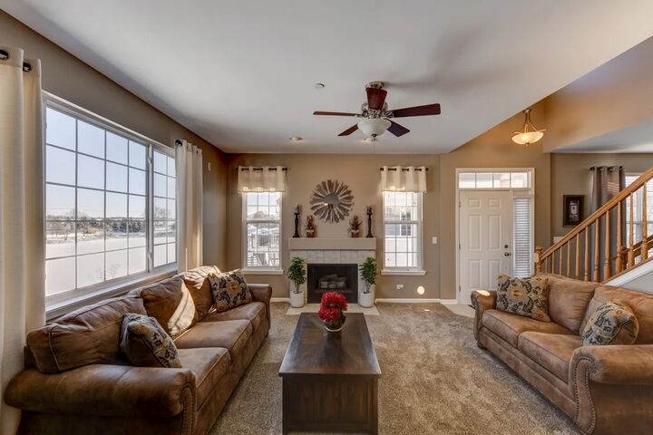 Property Photo:  1125 Hampton Lane  IL 60560 