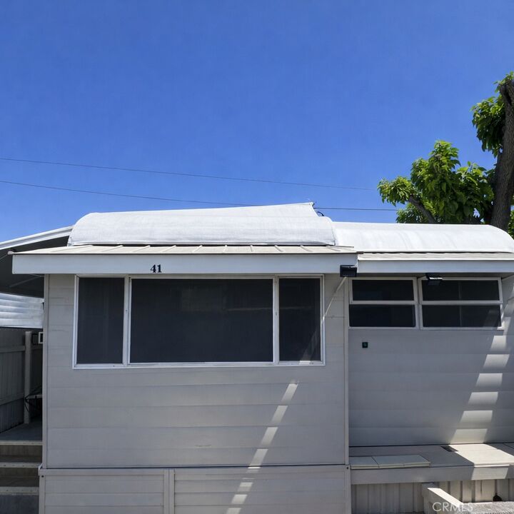 Property Photo: 501 W Ramsey St 41 CA 92220
