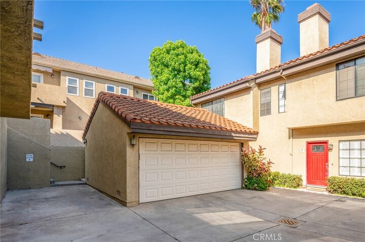 Property Photo:  2760 Gramercy  CA 90501 