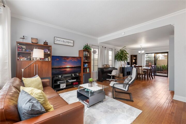 Property Photo:  2760 Gramercy  CA 90501 