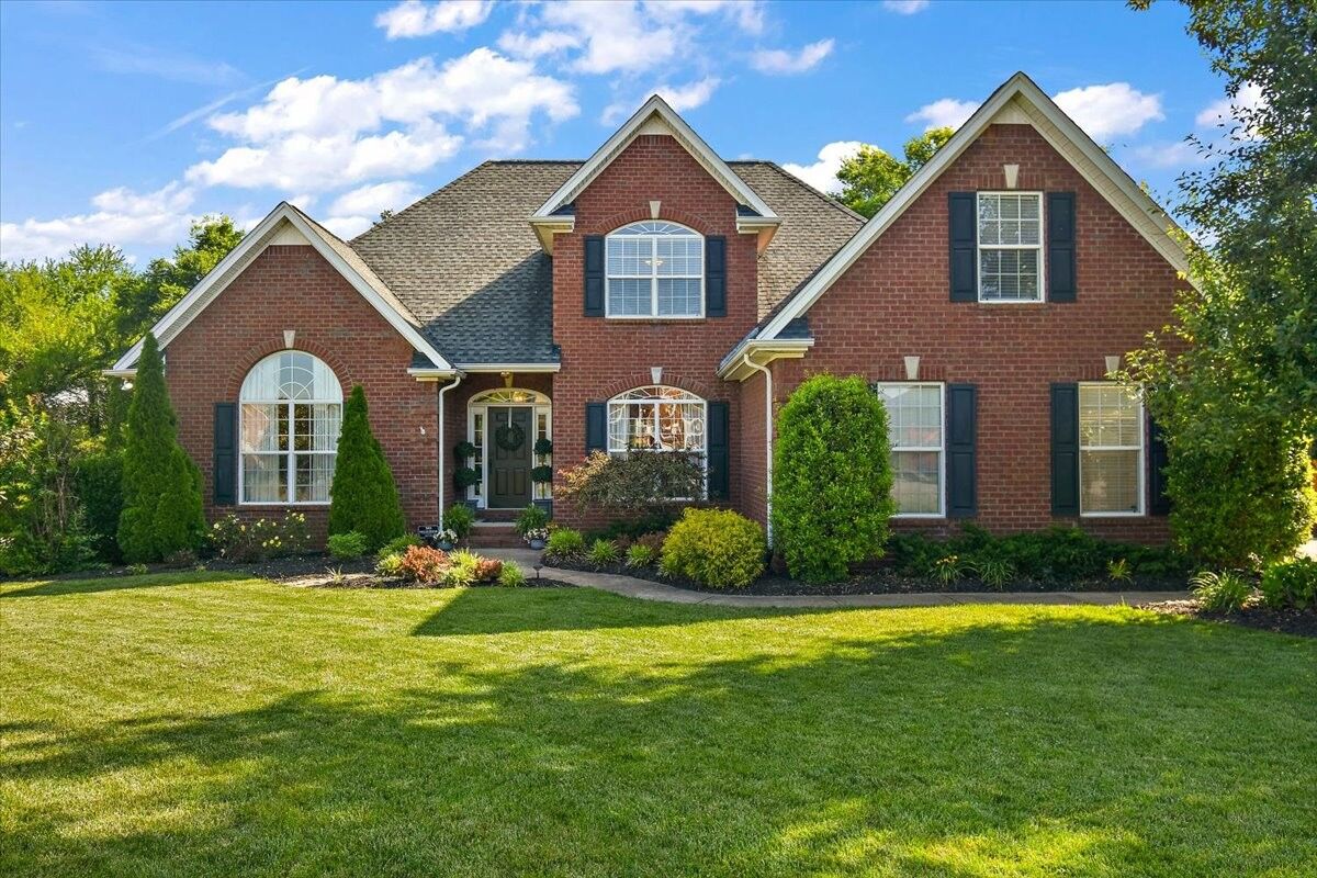 Property Photo:  2260 Westwood Dr  TN 37130 