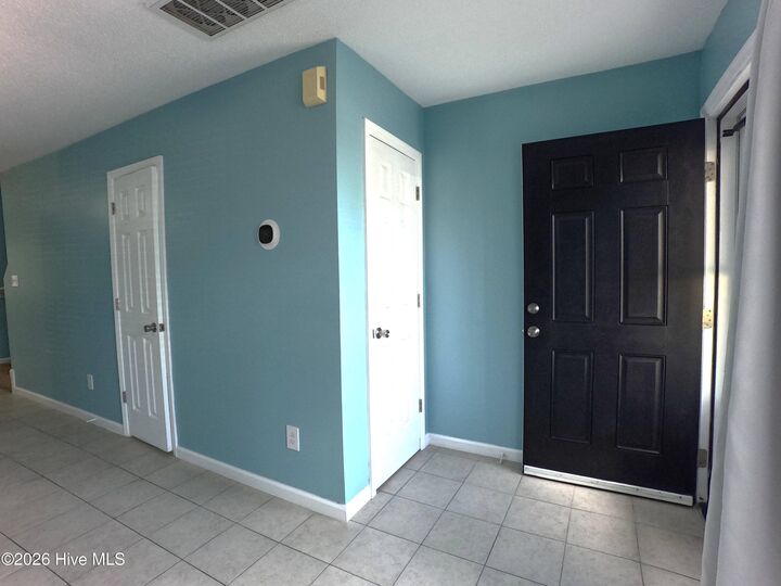 Property Photo:  401 Timberlake Trail  NC 28546 