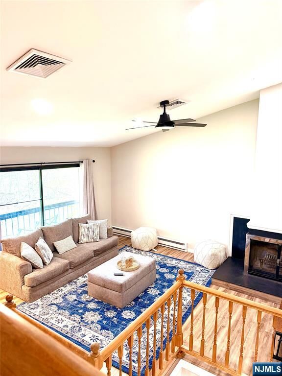 Property Photo:  528 Upperway  NJ 07885 