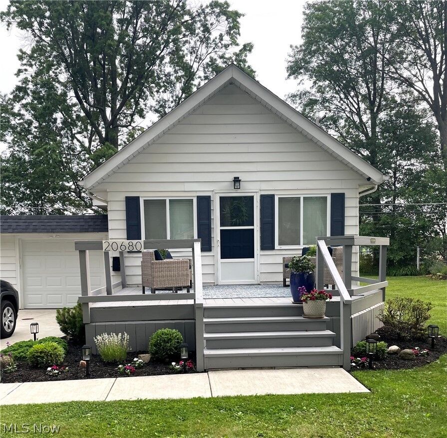 Property Photo: 20680 Belvidere Avenue OH 44126