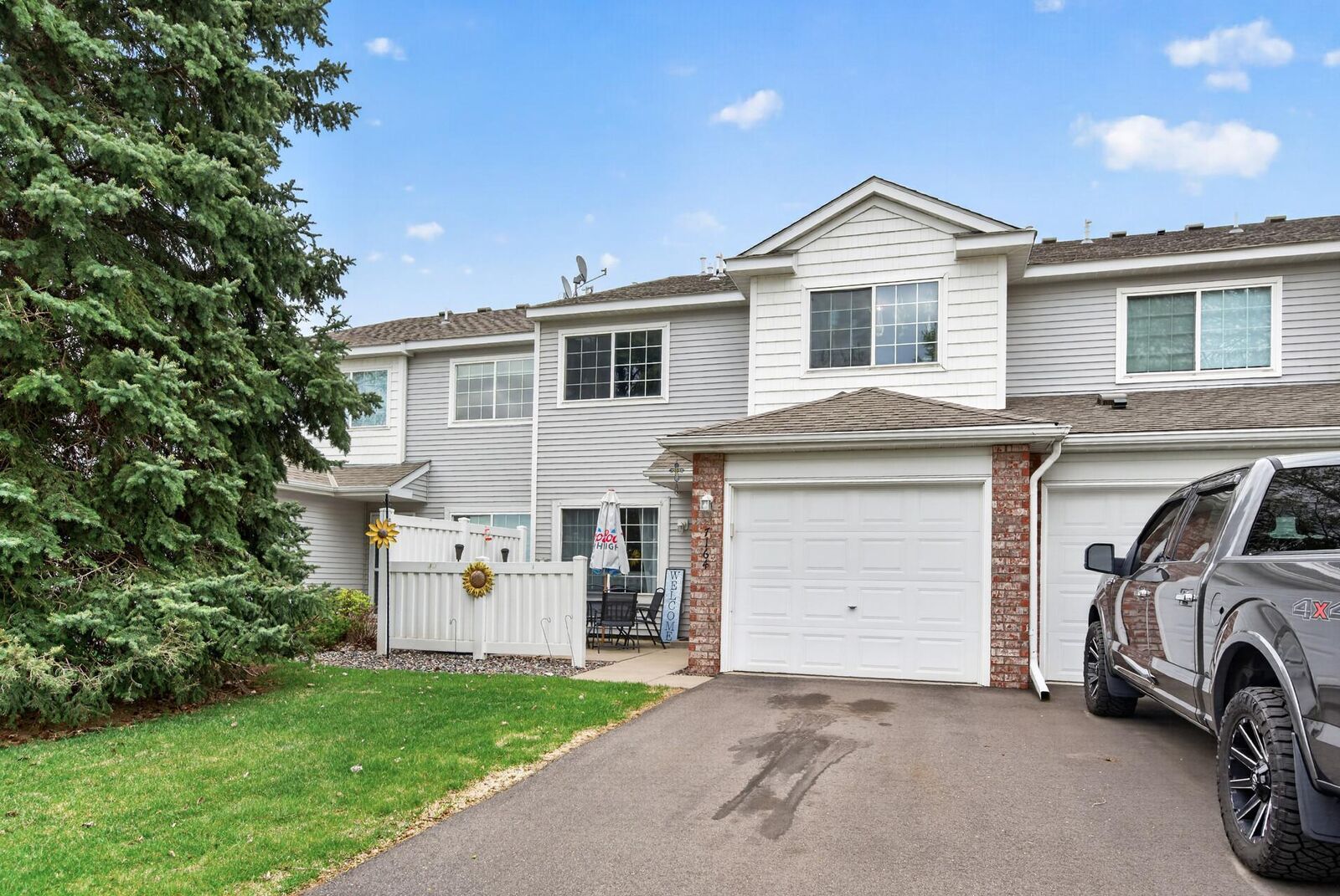 Property Photo: 7164 Quarry Avenue NE MN 55330