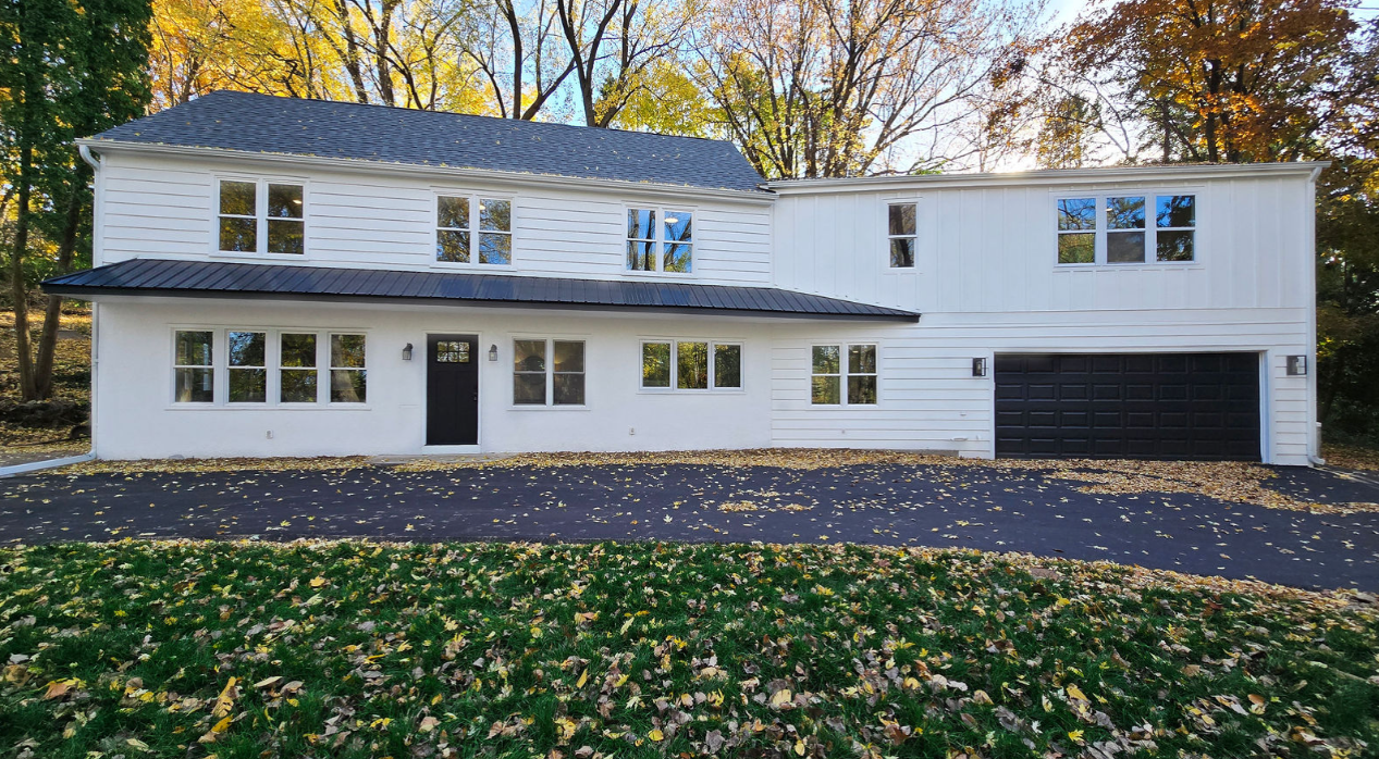 Property Photo:  5111 Colonial Drive  MN 55416 