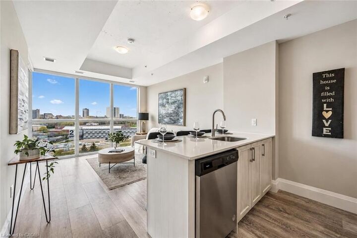 Property Photo:  108 Garment Street 1209  ON N2G 0E2 