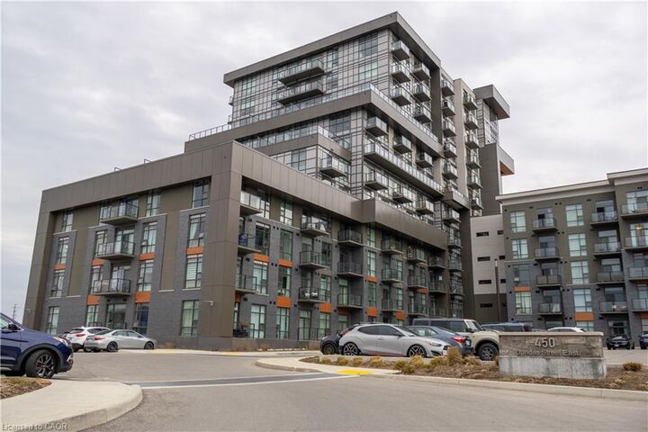 Property Photo:  450 Dundas Street E 1005  ON L8B 1Z2 