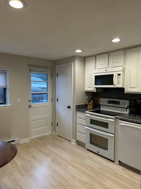 Property Photo:  83 Nicholas Road  MA 01701 