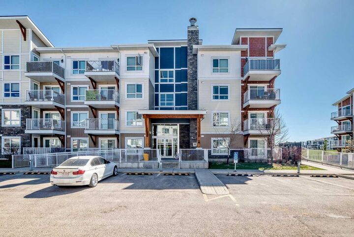 Property Photo: 302 Skyview Ranch Drive NE 6409 AB T3N 0P5
