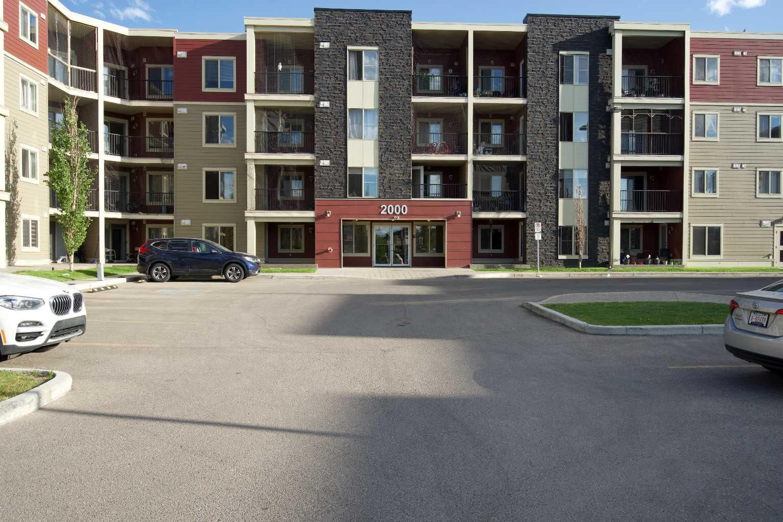 Property Photo: 15 Saddlestone Way NE 409 AB T3J 0S3