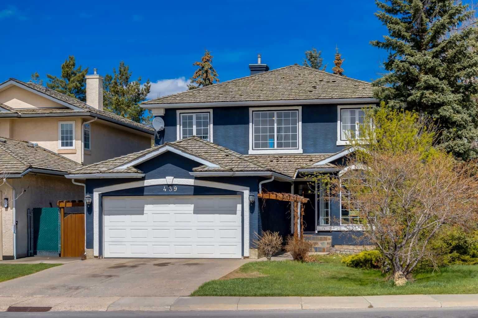 Property Photo: 439 Mountain Park Drive SE AB T2Z 2N9