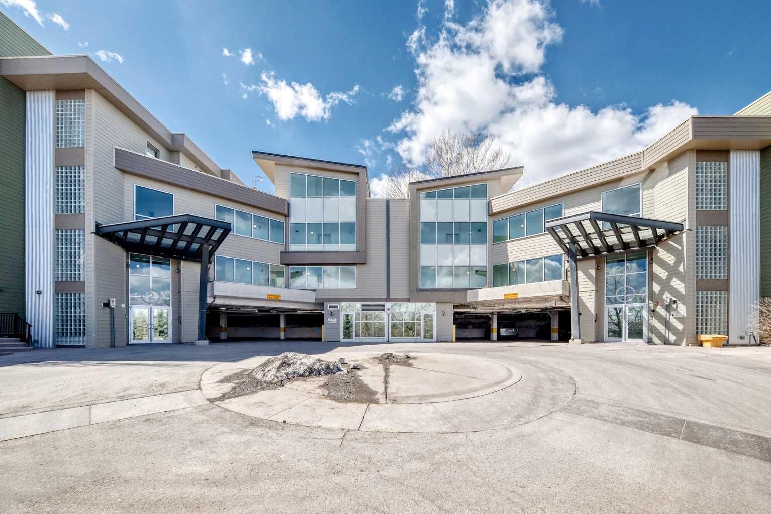 Property Photo:  4303 1 Street NE 433  AB T2E 7M3 