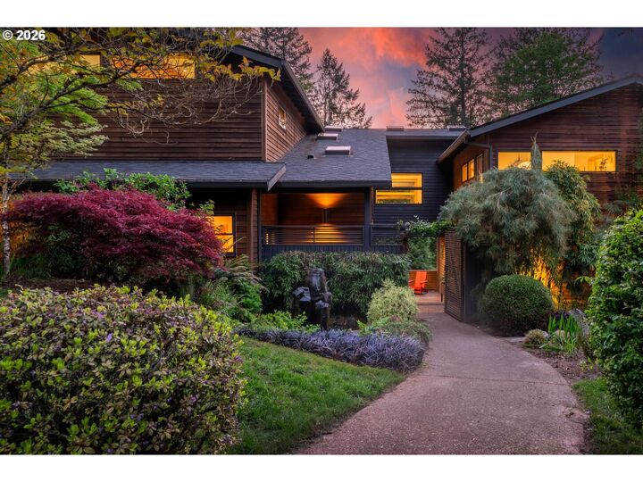 Property Photo:  13948 NW Country Woods Ln  OR 97231 