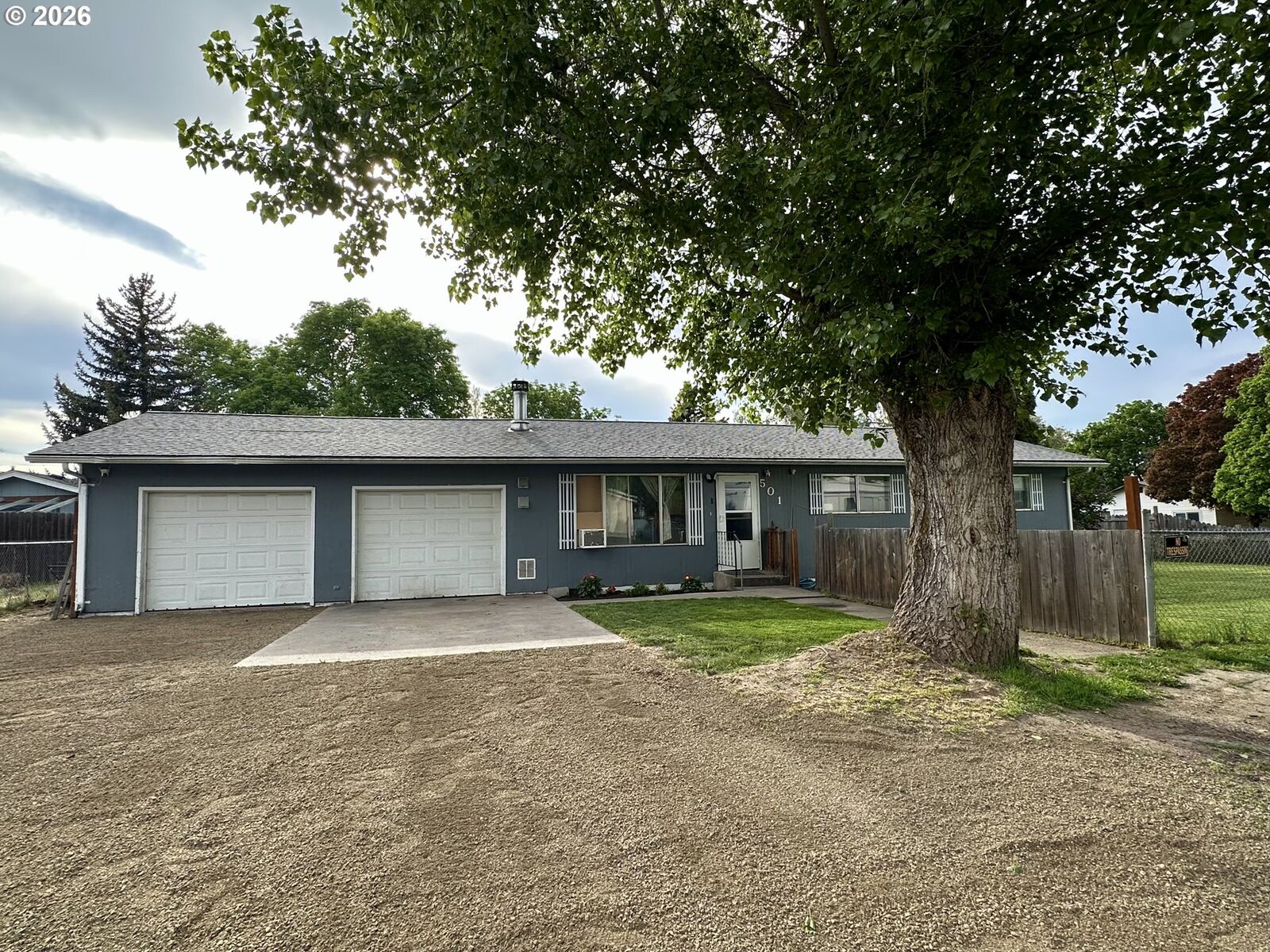 Property Photo:  501 S Mill St  WA 98620 