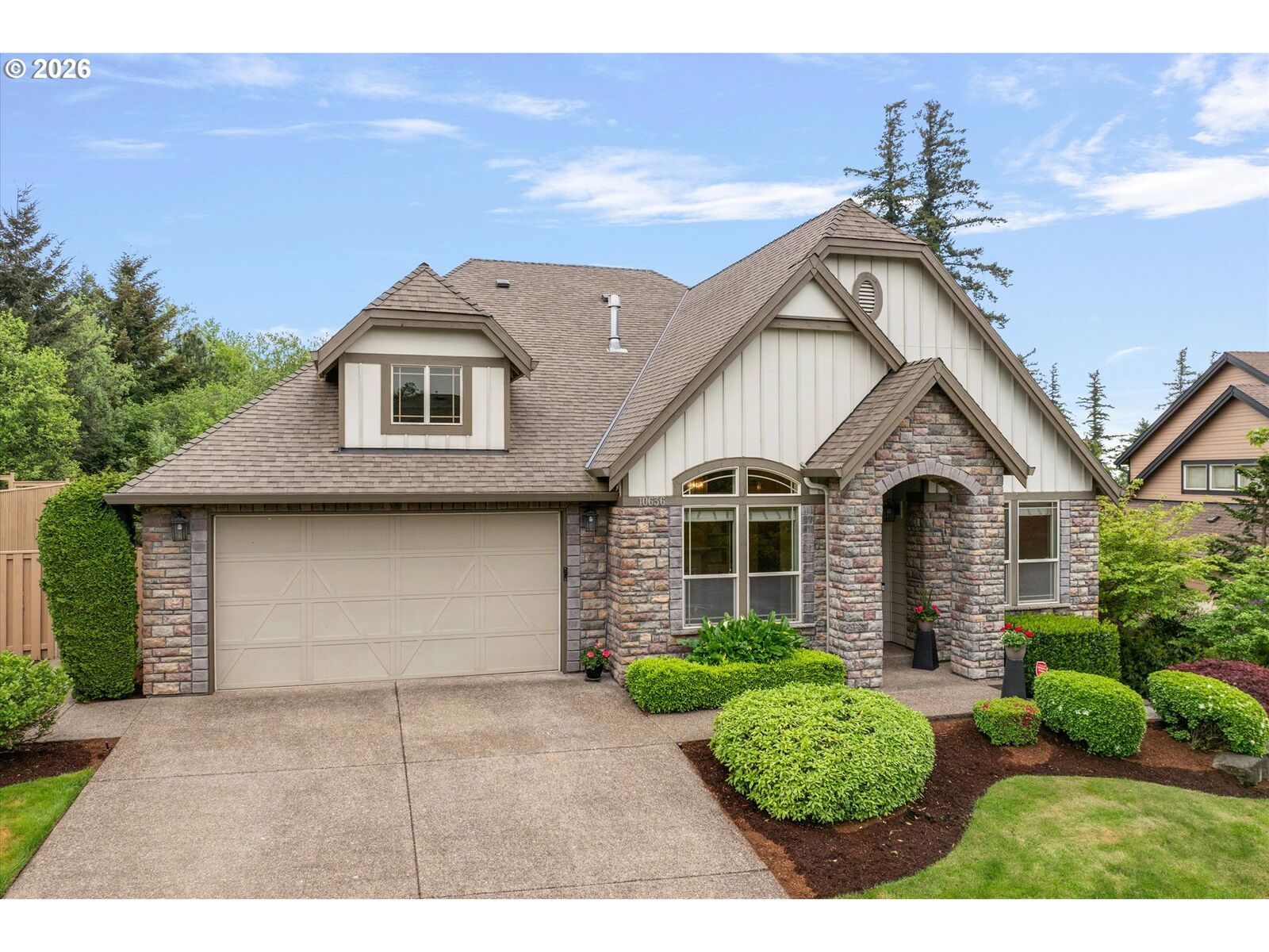 Property Photo:  10636 SE Turnberry Loop  OR 97086 