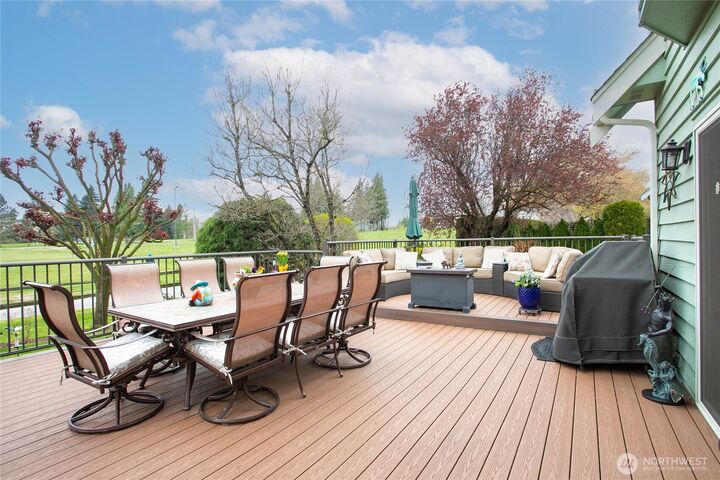 Property Photo: 1806 Fairview Court WA 98264