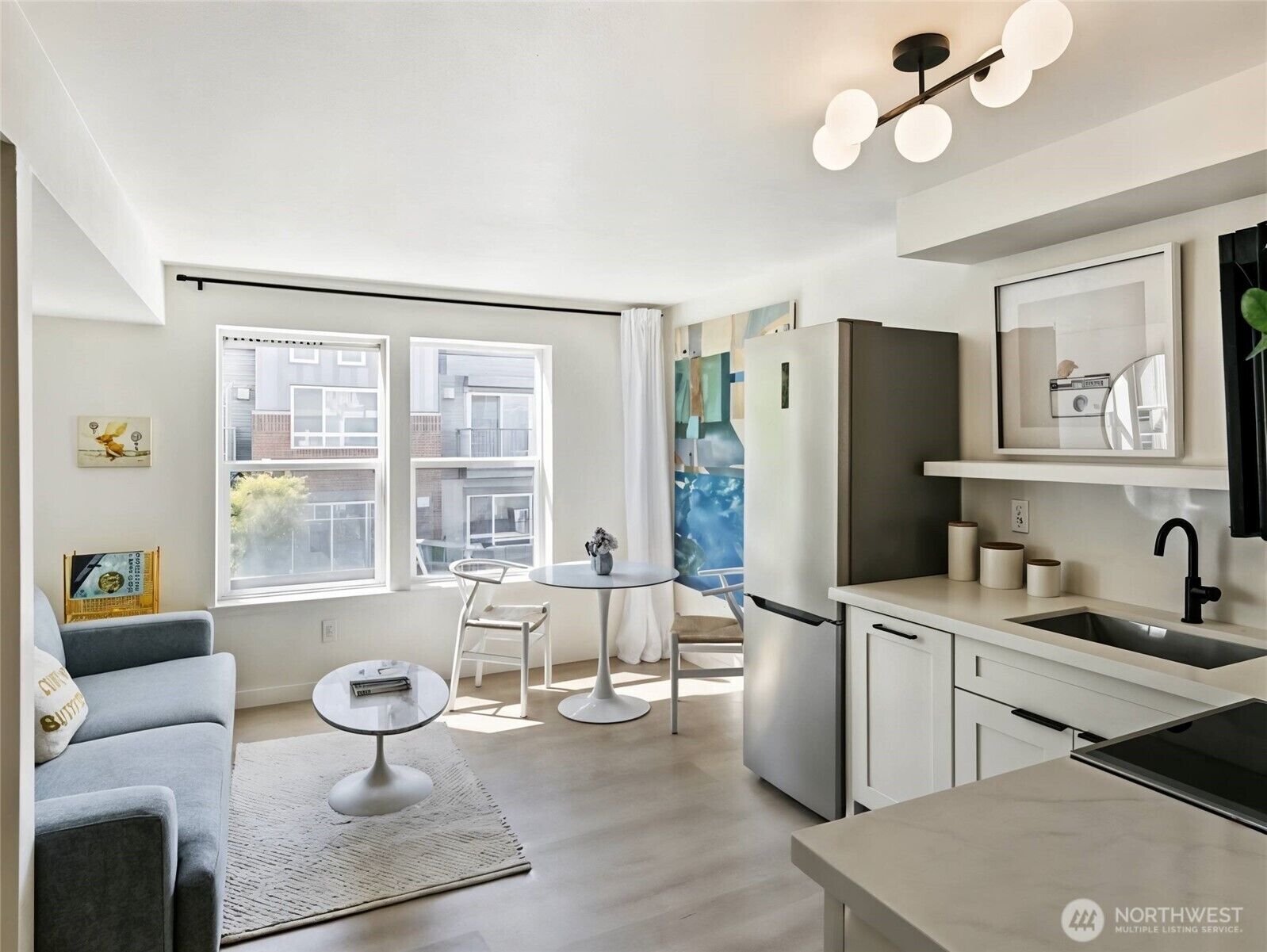 Property Photo:  420  Valley Street W409  WA 98109 