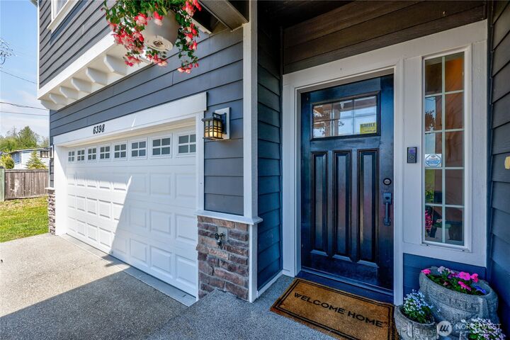 Property Photo:  6398  Juanita Circle NE  WA 98311 
