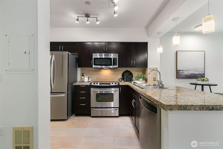 Property Photo:  5450  Leary Avenue NW 342  WA 98107 