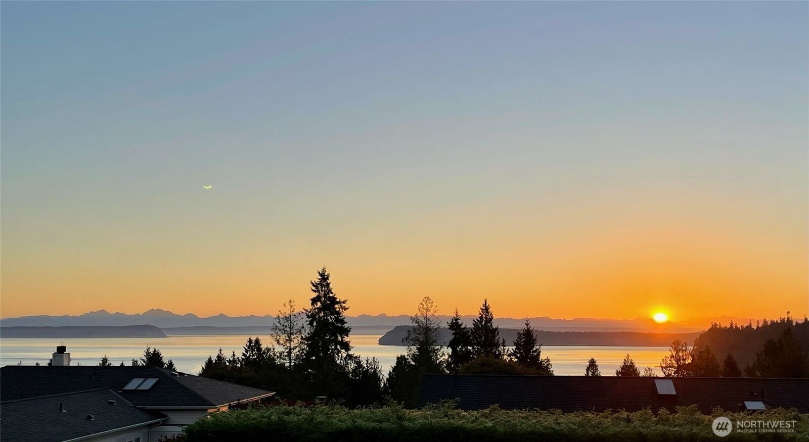 Property Photo: 30 Adventurer Lane WA 98365