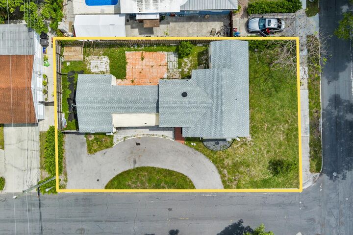 Property Photo:  1048 Van Deventer Street  FL 33405 