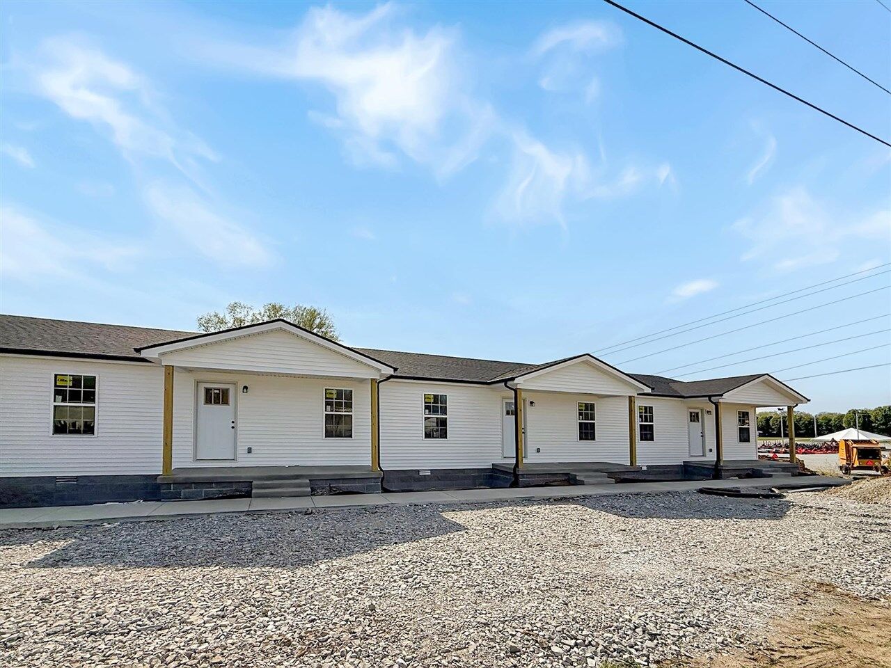 Property Photo:  102 Deacon Lane Units A-D  KY 42276 