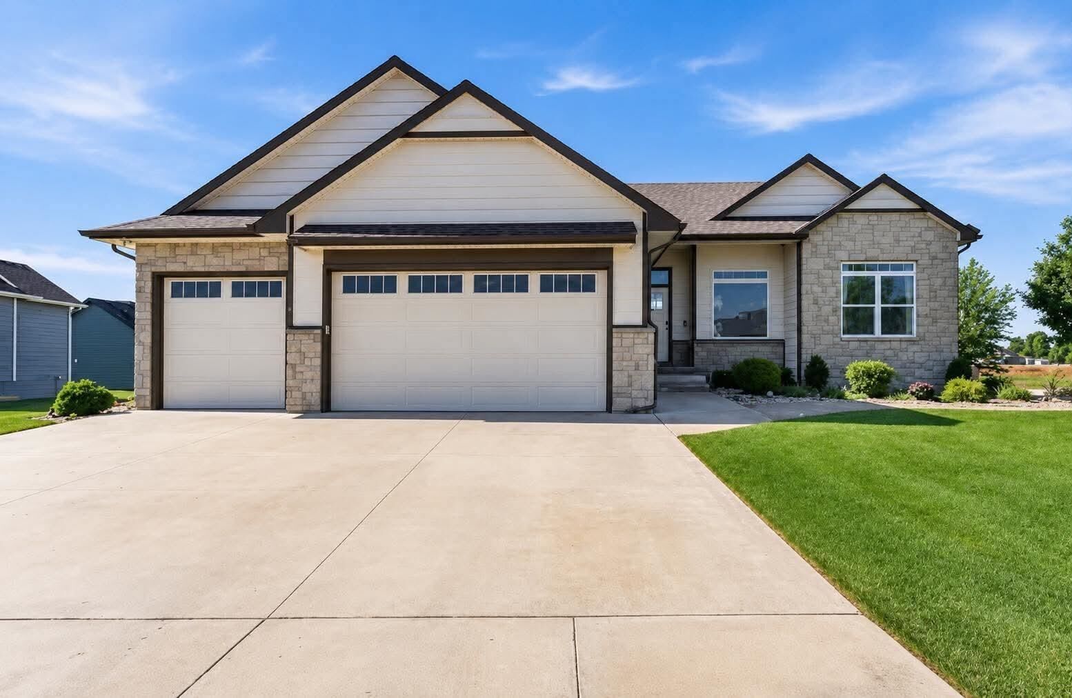 Property Photo: 1105 Park Glen St KS 67026