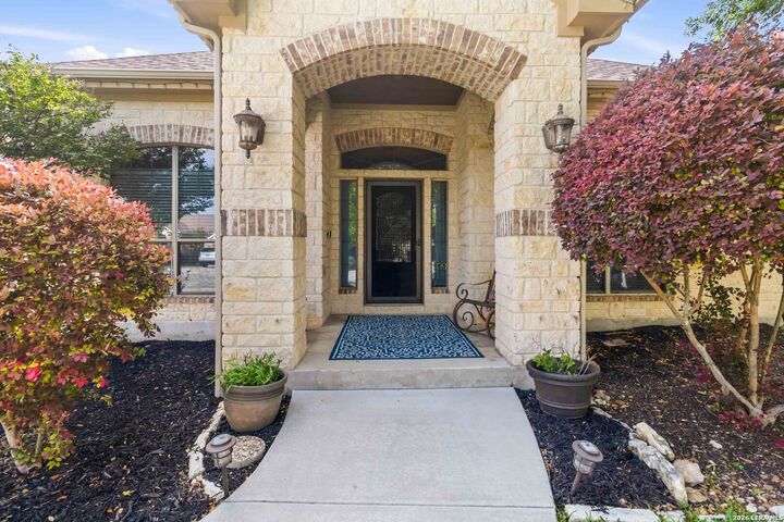 Property Photo:  226 Lone Tree  TX 78006 