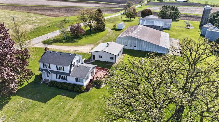 Property Photo:  14529 W Spring Valley Road  WI 53576 