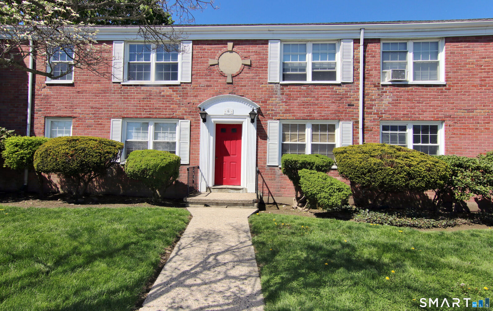 Property Photo:  6 Revere Drive 3  CT 06902 