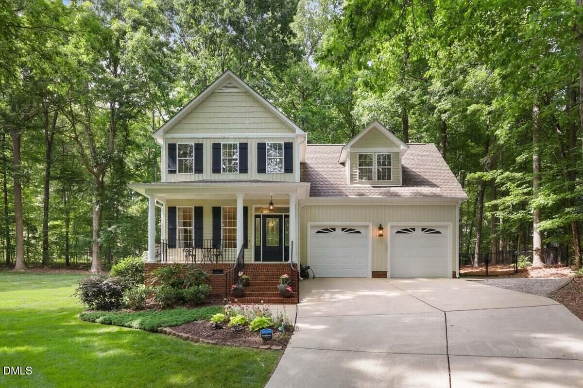 Property Photo: 36 Miry Branch Court NC 27529